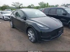 7SAYGAEE4PF928739 2023 TESLA MODEL Y