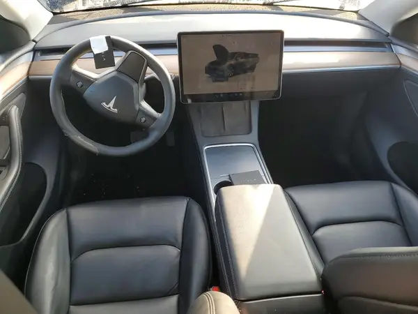 7SAYGAEE4PF929034 2023 TESLA MODEL Y - Image 8