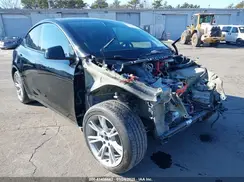 7SAYGAEE4PF929339 2023 TESLA MODEL Y