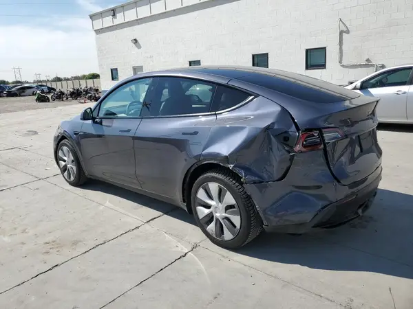 7SAYGAEE4PF966777 2023 TESLA MODEL Y - Image 2