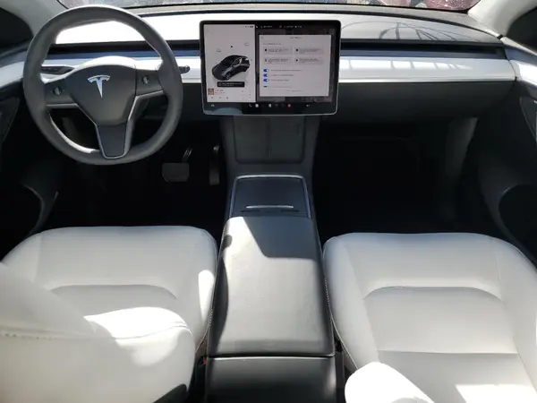 7SAYGAEE4PF966777 2023 TESLA MODEL Y - Image 8