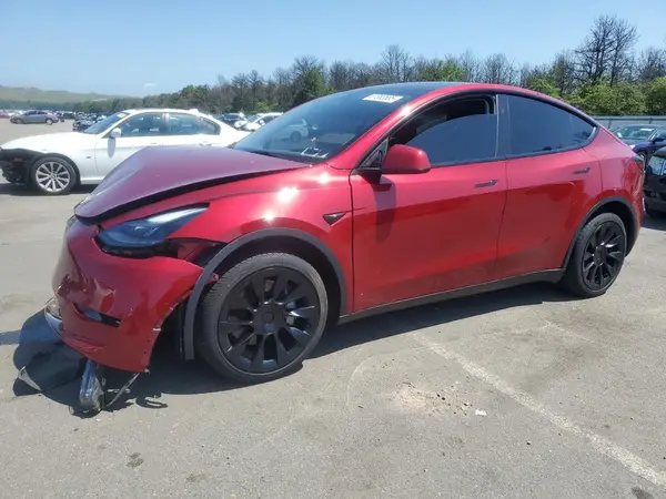7SAYGAEE4RF018964 2024 TESLA MODEL Y - Image 1