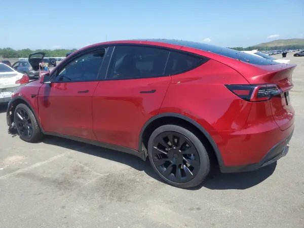 7SAYGAEE4RF018964 2024 TESLA MODEL Y - Image 2