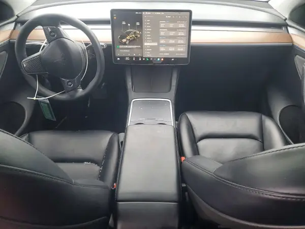 7SAYGAEE4RF054153 2024 TESLA MODEL Y - Image 8
