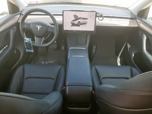 7SAYGAEE4RF058784 2024 TESLA MODEL Y - Image 8