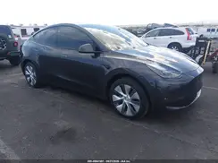 7SAYGAEE4RF073818 2024 TESLA MODEL Y