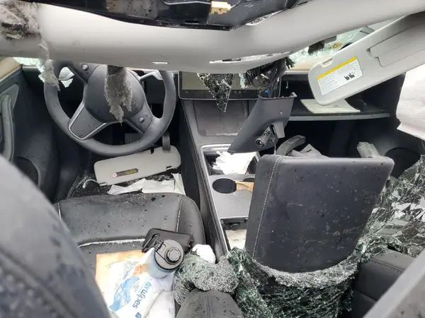7SAYGAEE4RF074449 2024 TESLA MODEL Y - Image 8
