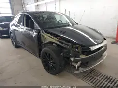 7SAYGAEE4RF078386 2024 TESLA MODEL Y