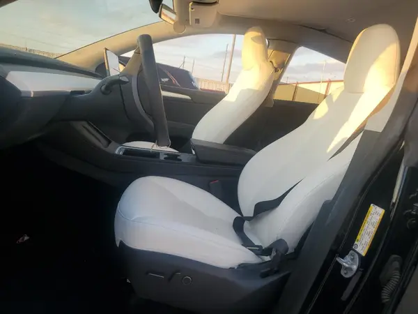 2024 TESLA MODEL Y auction photo 7