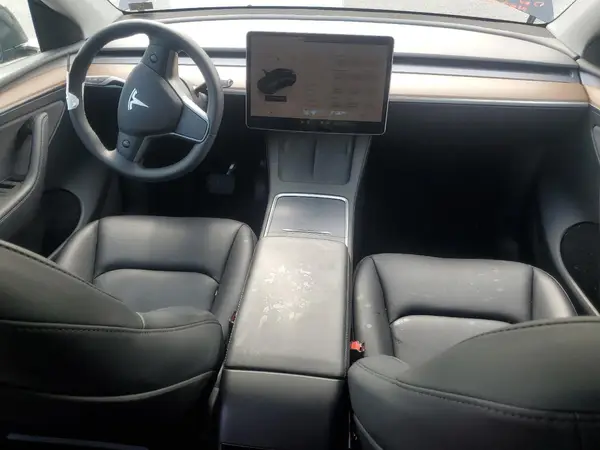 7SAYGAEE4RF089971 2024 TESLA MODEL Y - Image 8