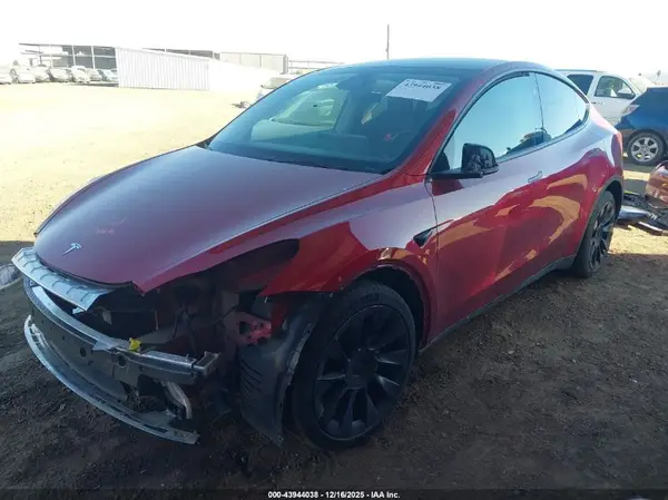 7SAYGAEE4RF092109 2024 TESLA MODEL Y - Image 2