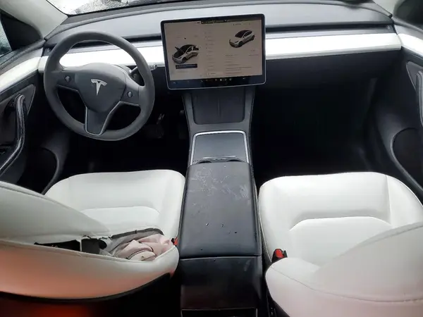 7SAYGAEE4RF124542 2024 TESLA MODEL Y - Image 8
