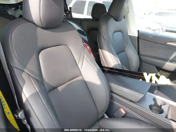 7SAYGAEE4RF190394 2024 TESLA MODEL Y - Image 8
