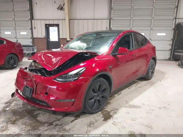 7SAYGAEE4RF194302 2024 TESLA MODEL Y - Image 2