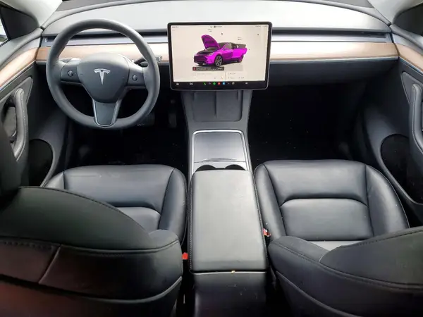 7SAYGAEE4RF195000 2024 TESLA MODEL Y - Image 8
