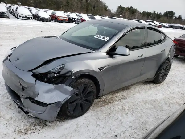 7SAYGAEE4RF199838 2024 TESLA MODEL Y - Image 1