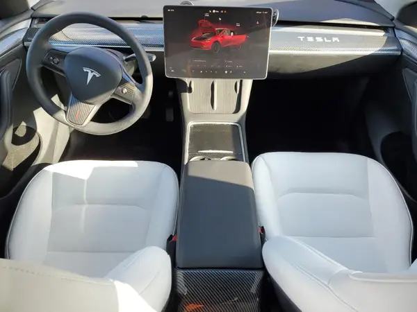 7SAYGAEE4RF991875 2024 TESLA MODEL Y - Image 8