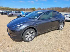 7SAYGAEE4RF994761 2024 TESLA MODEL Y