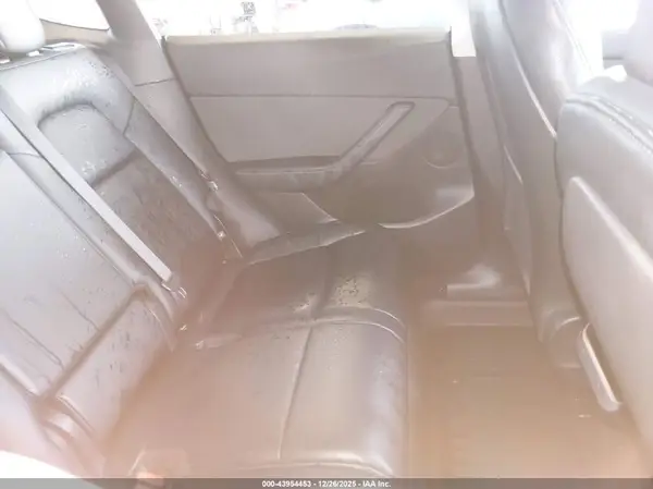 7SAYGAEE4SF249885 2025 TESLA MODEL Y - Image 8