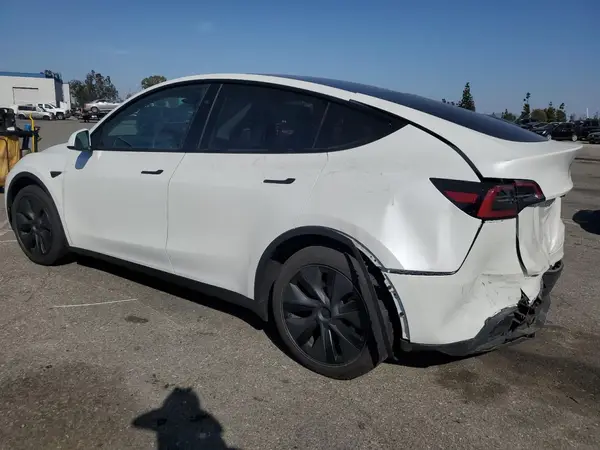 7SAYGAEE4SF287987 2025 TESLA MODEL Y - Image 2