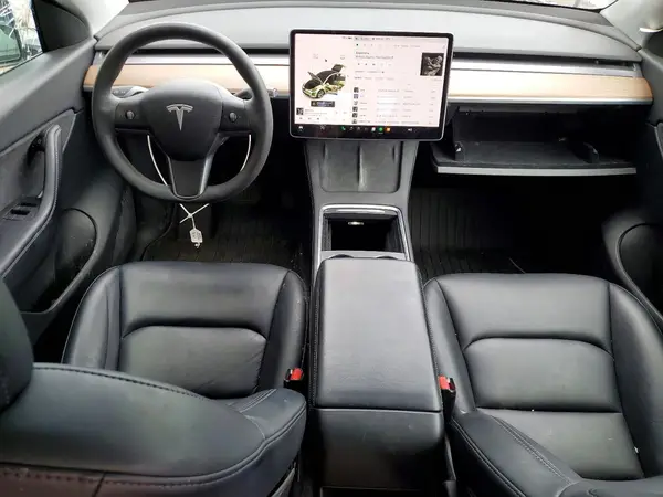 7SAYGAEE5NF338174 2022 TESLA MODEL Y - Image 8