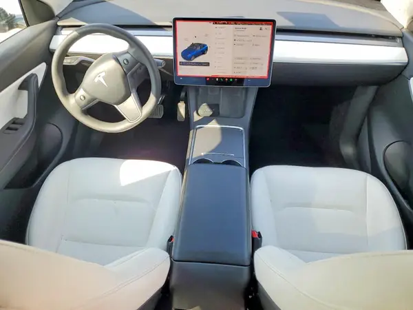 7SAYGAEE5NF343732 2022 TESLA MODEL Y - Image 8