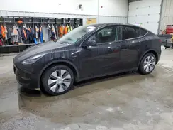 7SAYGAEE5NF426643 2022 TESLA MODEL Y