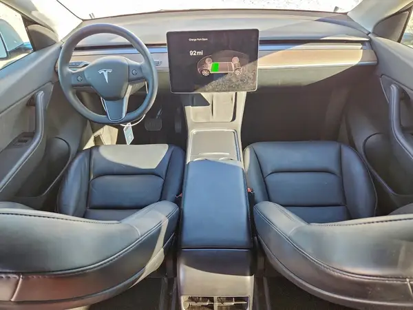7SAYGAEE5NF490827 2022 TESLA MODEL Y - Image 8