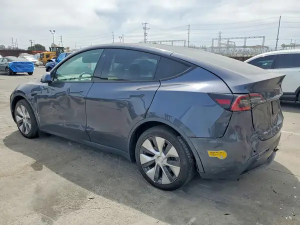 7SAYGAEE5NF517153 2022 TESLA MODEL Y - Image 2