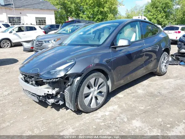 7SAYGAEE5NF537712 2022 TESLA MODEL Y - Image 2