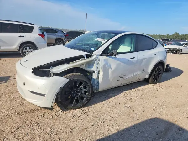 7SAYGAEE5NF539072 2022 TESLA MODEL Y - Image 1
