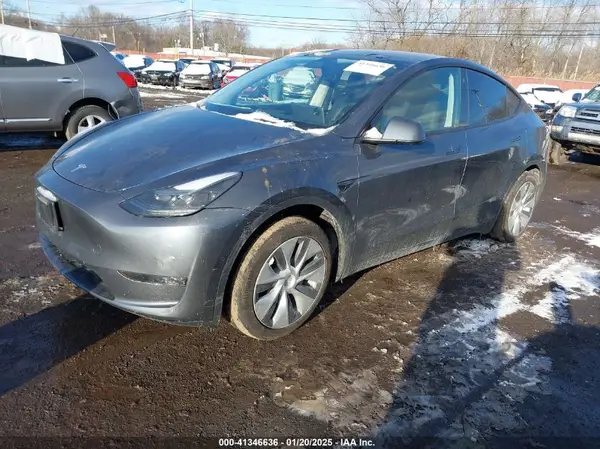 7SAYGAEE5NF542831 2022 TESLA MODEL Y - Image 2