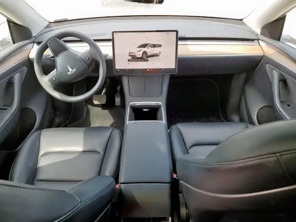 7SAYGAEE5NF545423 2022 TESLA MODEL Y - Image 8