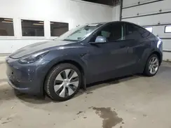 7SAYGAEE5NF556261 2022 TESLA MODEL Y
