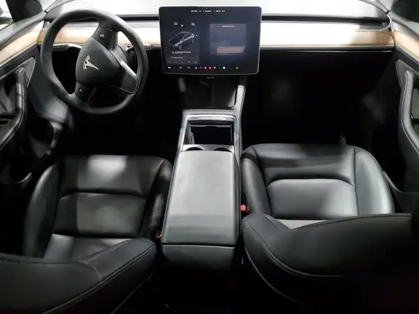 7SAYGAEE5NF556261 2022 TESLA MODEL Y - Image 8