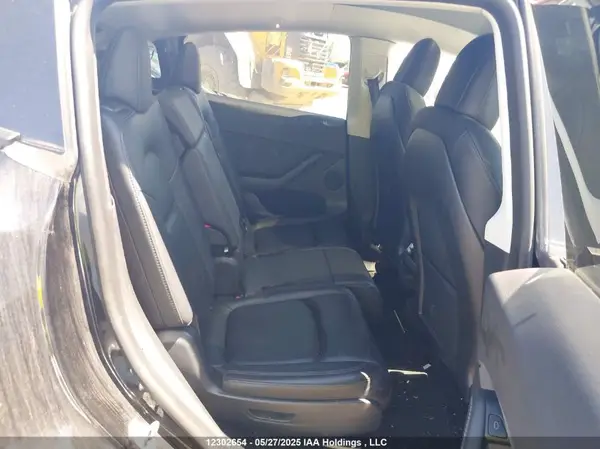 7SAYGAEE5PF610824 2023 TESLA MODEL Y - Image 8