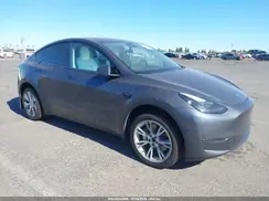 7SAYGAEE5PF640163 2023 TESLA MODEL Y