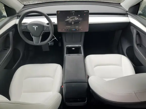 7SAYGAEE5PF664317 2023 TESLA MODEL Y - Image 8