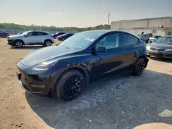 7SAYGAEE5PF696829 2023 TESLA MODEL Y