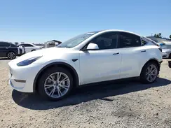 7SAYGAEE5PF750064 2023 TESLA MODEL Y