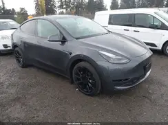 7SAYGAEE5PF760464 2023 TESLA MODEL Y