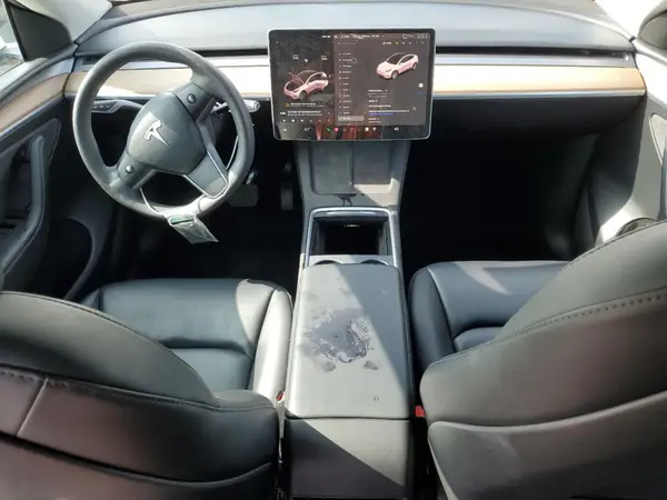 7SAYGAEE5PF769729 2023 TESLA MODEL Y - Image 8