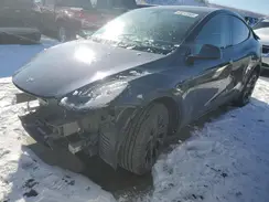 7SAYGAEE5PF770850 2023 TESLA MODEL Y