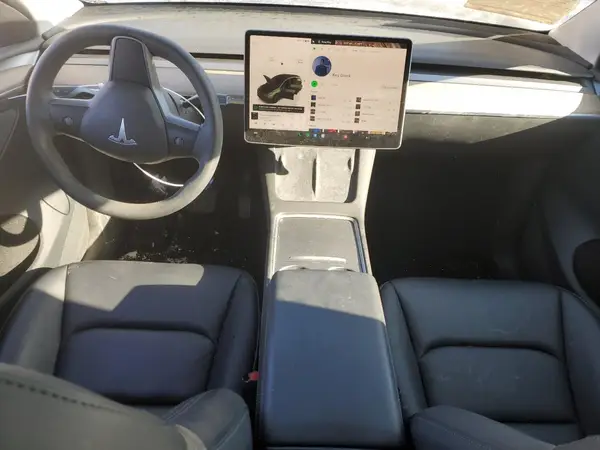 7SAYGAEE5PF770850 2023 TESLA MODEL Y - Image 8