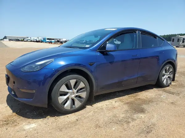 7SAYGAEE5PF777264 2023 TESLA MODEL Y - Image 1