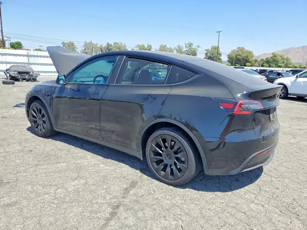 7SAYGAEE5PF808612 2023 TESLA MODEL Y - Image 2
