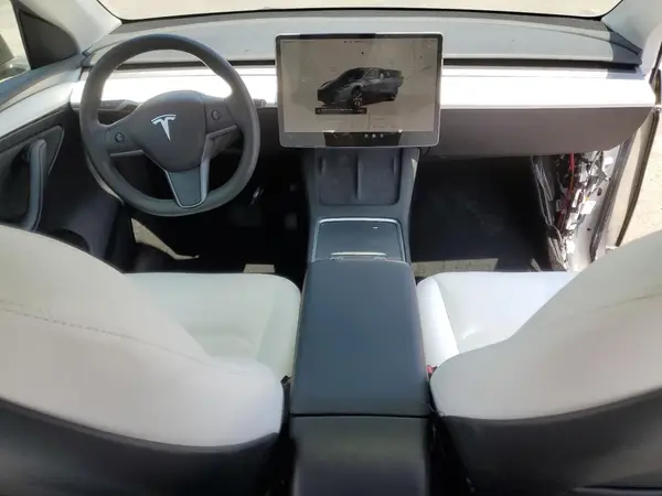 7SAYGAEE5PF811218 2023 TESLA MODEL Y - Image 8