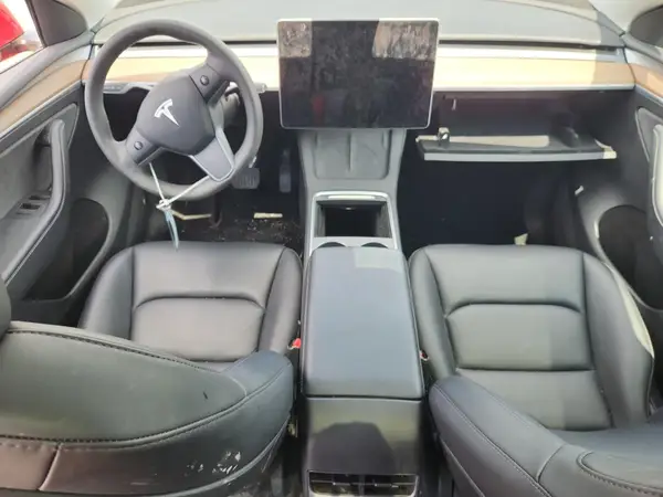 7SAYGAEE5PF830139 2023 TESLA MODEL Y - Image 8