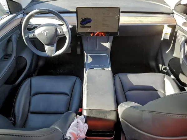7SAYGAEE5PF889515 2023 TESLA MODEL Y - Image 8