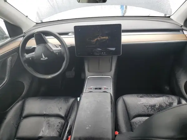 7SAYGAEE5PF893189 2023 TESLA MODEL Y - Image 8